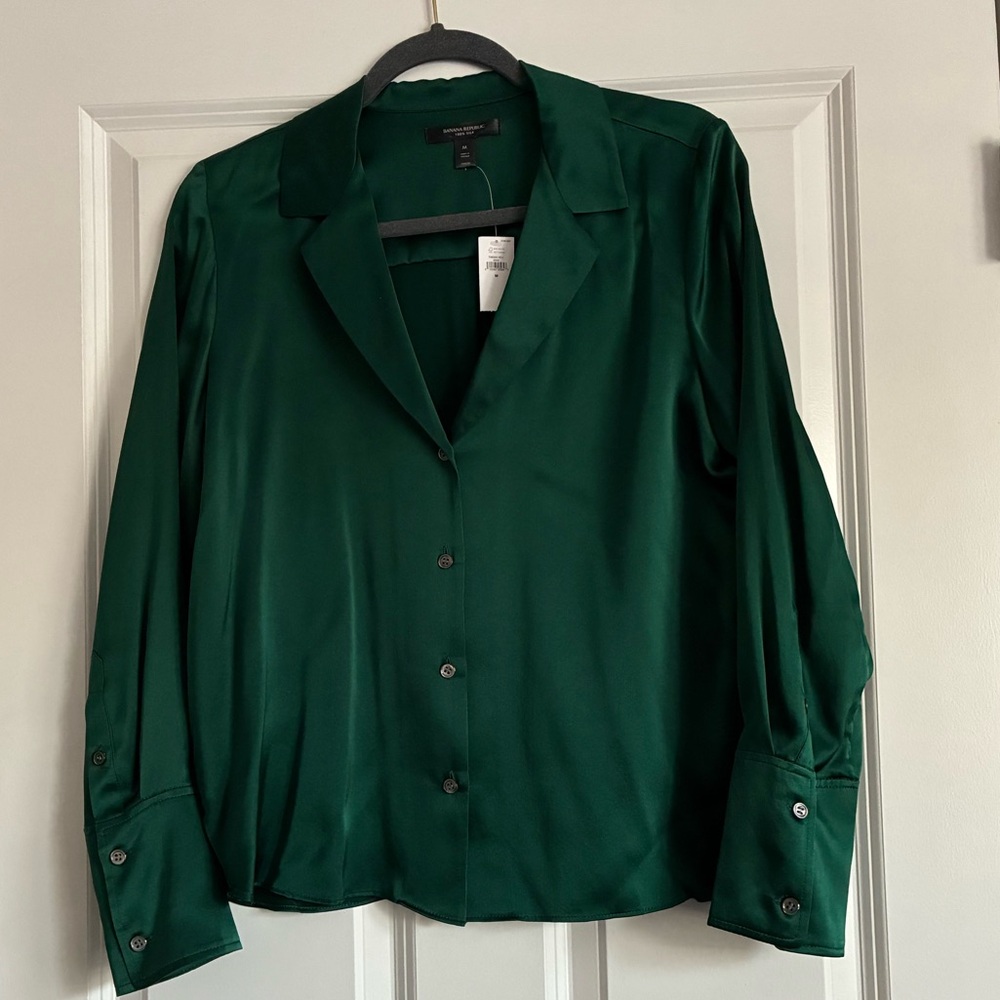 Banana Republic top.